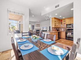 Pacific Beach Paradise - Near the Beach w AC, Garage, Fast Wifi & Private Patio! - San Diego - 6