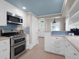 Kennebeck Oasis - Private Patio, Steps 2 Sand & AC - San Diego - 2