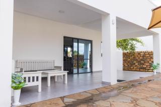 4 U Luxury Bungalows Diani - 7