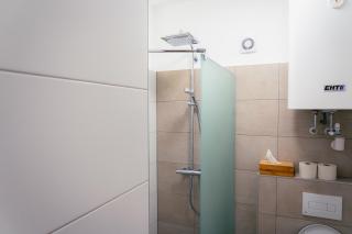 TAMLiving Graz Zentrum Balkon Küche Smart TV Ausblick - 1