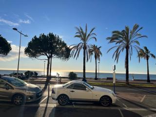 Nice Appartement en Bord de Mer avec Piscine - Jusqu'à 6 Personnes - Nice - 2