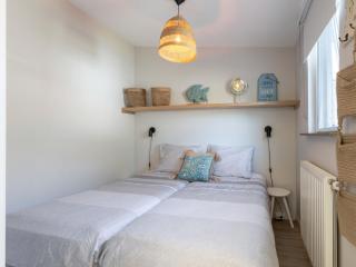 Beachside holiday home in Kamperland with garden - Kamperland - 7
