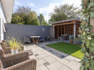 Beachside holiday home in Kamperland with garden - Kamperland - 1