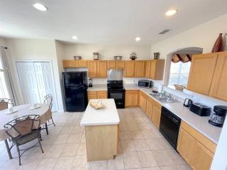 Family Disney Home, Pool, Spa, Nice view, Gated Resort -301 - Orlando - 6