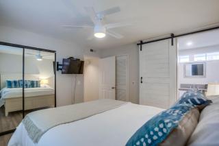 Ormond Beach Oasis - Large Private Patio, WasherDryer, Pet Friendly & Steps2Sand! - San Diego - 2
