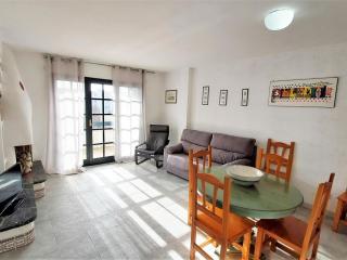 Apartamento en Sant Carles con Piscina, Cerca de la Playa y del Centro - ES-170-41 - Llança - 3