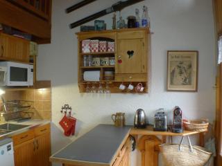 Appartement 2 pièces avec mezzanine, balcon et parking près centre Samoëns - FR-1-629-135 - Samoëns - 8