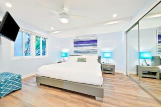 Stunning South Mission Home with Private Rooftop & Ocean Views! - San Diego - 9
