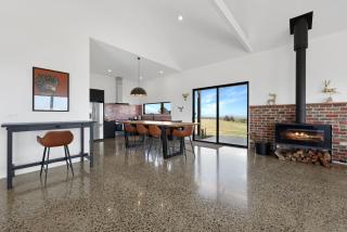 Half Mile High - Merrijig - Sleeps 10 - Barwite - 8