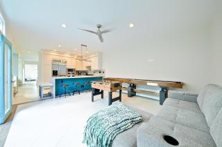 Windansea Beach Luxury - Spa, AC, Walk2Beach, Garage & fast WiFi - San Diego - 0