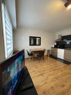 Adorable studio avec un parking prive - Strasburgo - 5