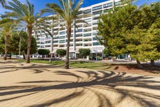 Beautiful flat in the building Balcon del Mar, on the first line of La Cala beach, pool and garage - 2