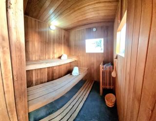 River Front Luxury Home in Maylands - 6