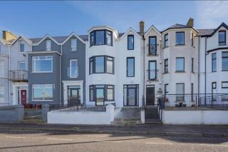 Modern apartment with sea views - Portrush - 0