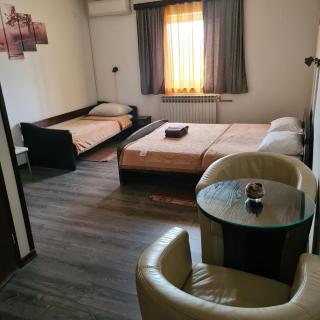 Guesthouse Kod mosta - Karlovac - 2