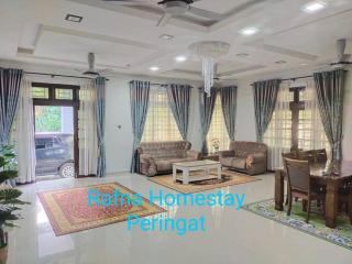 Rafna Homestay - 9