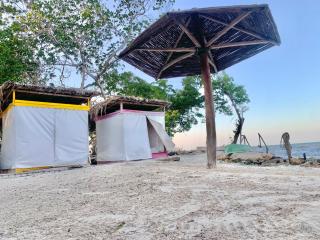 Arena Beach - Tintipan Island - 3