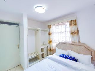 Kwetu Residence, one bedroom ensuite 4KM to Jomo Kenyatta Int Airport - Nairobi - 1