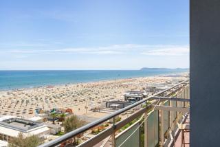 Hotel Centrale Miramare - Rimini - 3