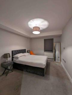 Elegant Central Brentwood Flat - Brentwood - 6