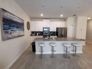Makin Memories Gated Resort Style Community Storey Lake - Kissimmee - 0