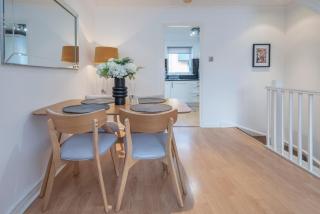 2 Bed town house with Garden in Hackney, London - London - 8