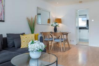 2 Bed town house with Garden in Hackney, London - London - 5