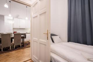 Court Crossing Apartment - Budapest - 5