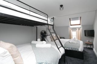 Self Contained Apartment at Country Pub Restaurant - Pass the Keys - 1