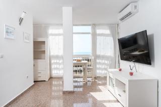 NAC8 - Bonito apartamento con vistas al mar 2 dormitorios, Wifi, 3 Piscinas, Playa a 250 metros - Benalmádena - 1