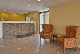 Mansfield Inn - 3