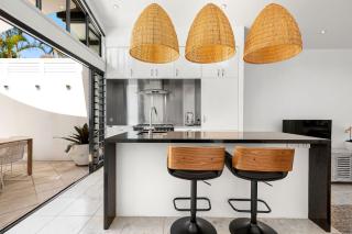 2 Luna Noosa - Spacious Retreat in Elevated Location - Sunshine Beach - 8