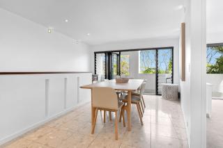 2 Luna Noosa - Spacious Retreat in Elevated Location - Sunshine Beach - 5
