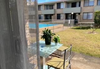 A beach apartment - Batehaven - 1