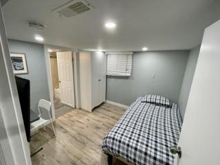 Heart of Toronto Home - 4