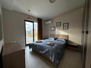 Skyline Panoramic Apartment - Tirana - 2