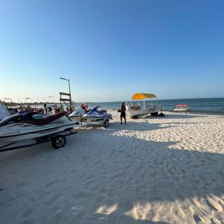 Cozy & Spacious 3BR Near Beach With Pool & Gym - Dar es Salaam - 8