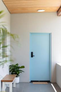 The Elements l Water l 4 Stunning Apartments each with Private Outdoor Dining l Walk to the Beach l Pet Family and Event Friendly l Wifi l Netflix l Outdoor Shower l Communal BBQ Pavilion and Lawn Area l - Christies Beach - 0