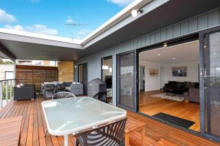 Ocean Escape- 5 Bedroom, 3 bath- Sleeps 11 - Ocean Grove - 8