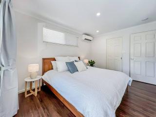Beach House Oasis: Walk to beach, Mt Coolum & Shops - Yaroomba - 3
