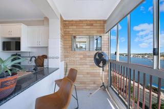 The Hillside at Hamilton - A Fresh Riverfront Abode - Brisbane - 1