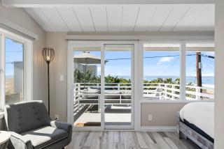 Bird Rock Dreams - Ocean Views, Massive Yard, Outdoor Dining, Fast Wifi & AC! - San Diego - 3