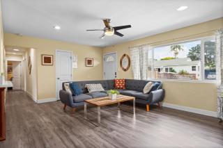 Dog Friendly Home Near the Beach with Grill, Fire Pit, Enclosed Backyard - San Diego - 1