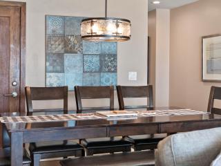 Stunning Bayfront condo with gorgeous views, garage, massive roof deck & AC - dogs welcome! - San Diego - 1
