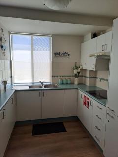 The Point, 5, 5-7 Mitchell Street large balcony with great water views - Soldiers Point - 7