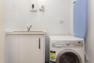 Suburban Living - 2 bedroom apartment Victoria Park - Perth - 2