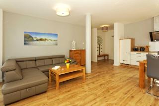 Kapitaensweg 4 Koje 01 - 8