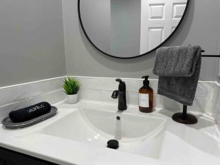 LA Living near SoFI-LAX-Beach _House - Los Angeles - 4