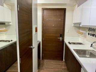 Woodland Elegance Retreat Symphony of Artistry with Blazing fast 300 Mbps - Manila - 9