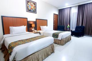 Parkside Mandarin Hotel Pekalongan - Pekalongan - 2